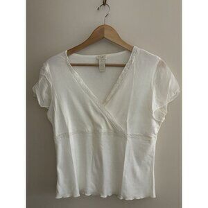 Y2k J.Jill White Lace V Neck Gauze Short Sleeve Lettuce Hem Med Petite Shirt